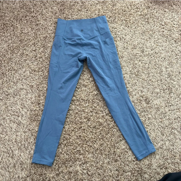 Athleta Salutation Stash Pocket 7/8 Tight Leggings - Picture 1 of 8
